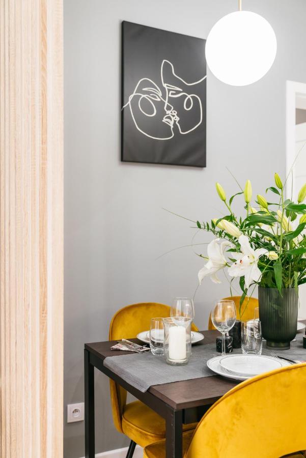 Apartament Orzeszkowa - Loftaffair Cracovie Extérieur photo